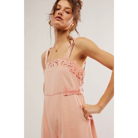 Free People Leighton Wide Leg Jumpsuit Pink Cotton Lace Overalls Denim Small - Picture 3 of 14